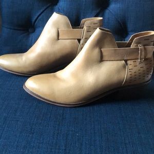 Dr Scholl’s leather Booties.